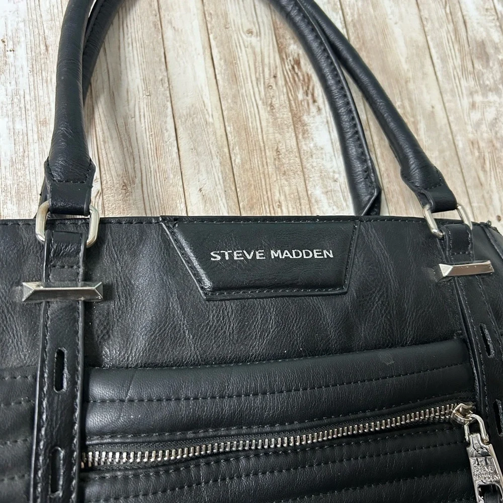 Vintage Steve Madden Y2K large bowler polyurethane purse handbag oversized